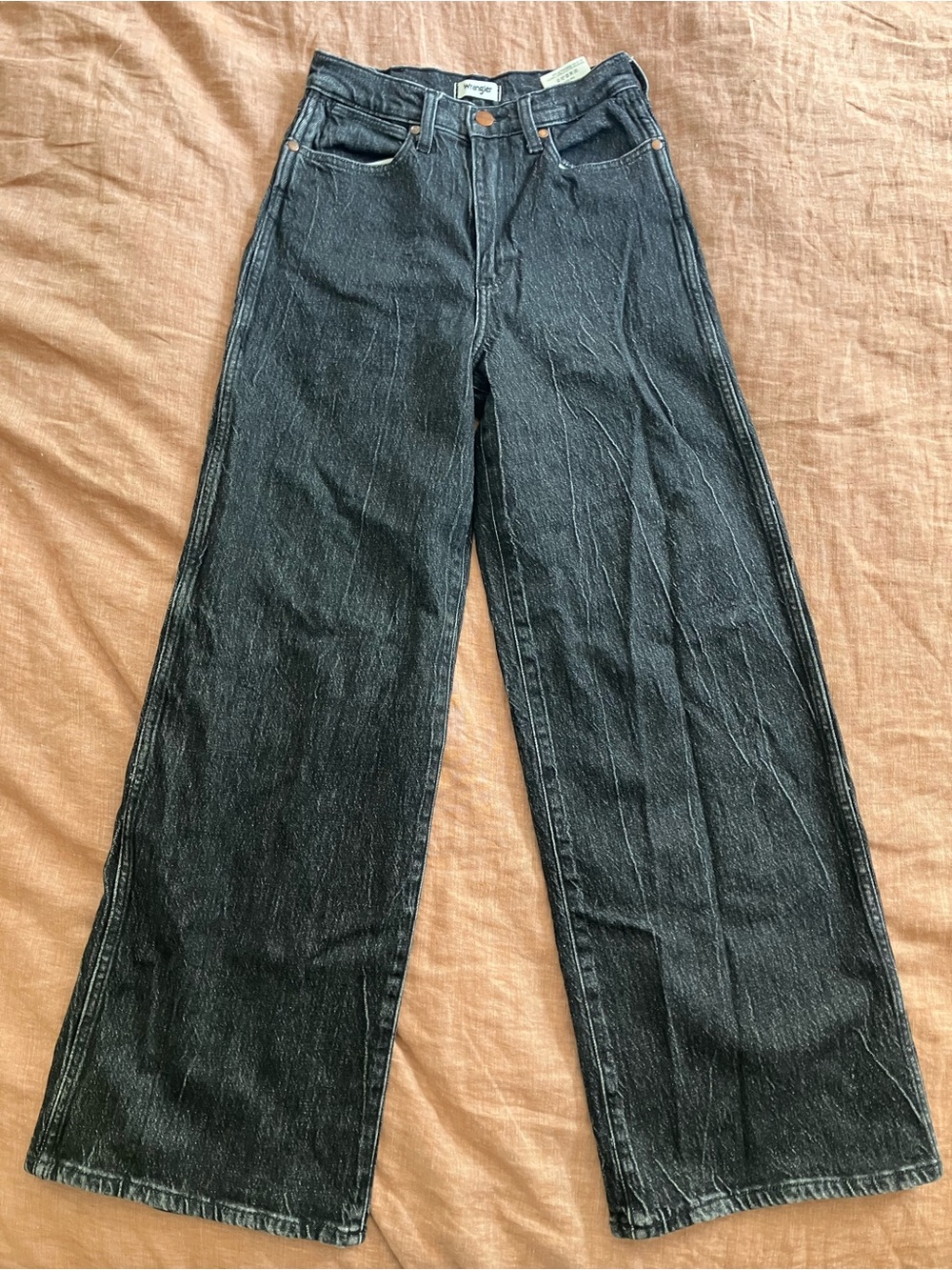Wrangler Wide Leg Jeans - World Wide